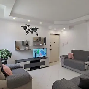 Appartamento Elegante Zona Storica, Lecco
