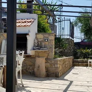 Piccola Casa Con Giardino Casa vacanze Sanremo